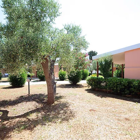 Prázdninový areál Villaggio Turistico Parco Degli Ulivi