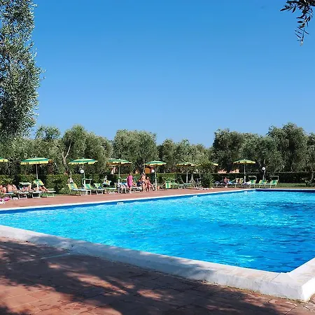 Holiday park Villaggio Turistico Parco Degli Ulivi 3*