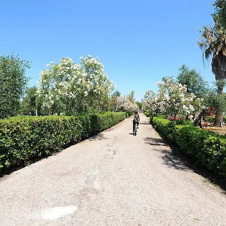 Villaggio Turistico Parco Degli Ulivi 3* Peschici